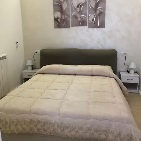 Apartment Vicoatenea