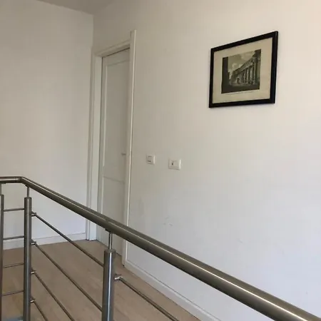 Apartment Vicoatenea