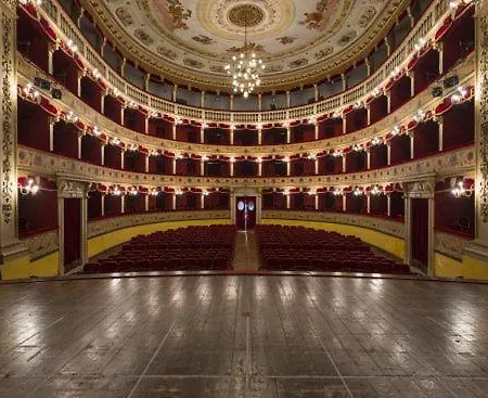 דירה Vicoatenea *